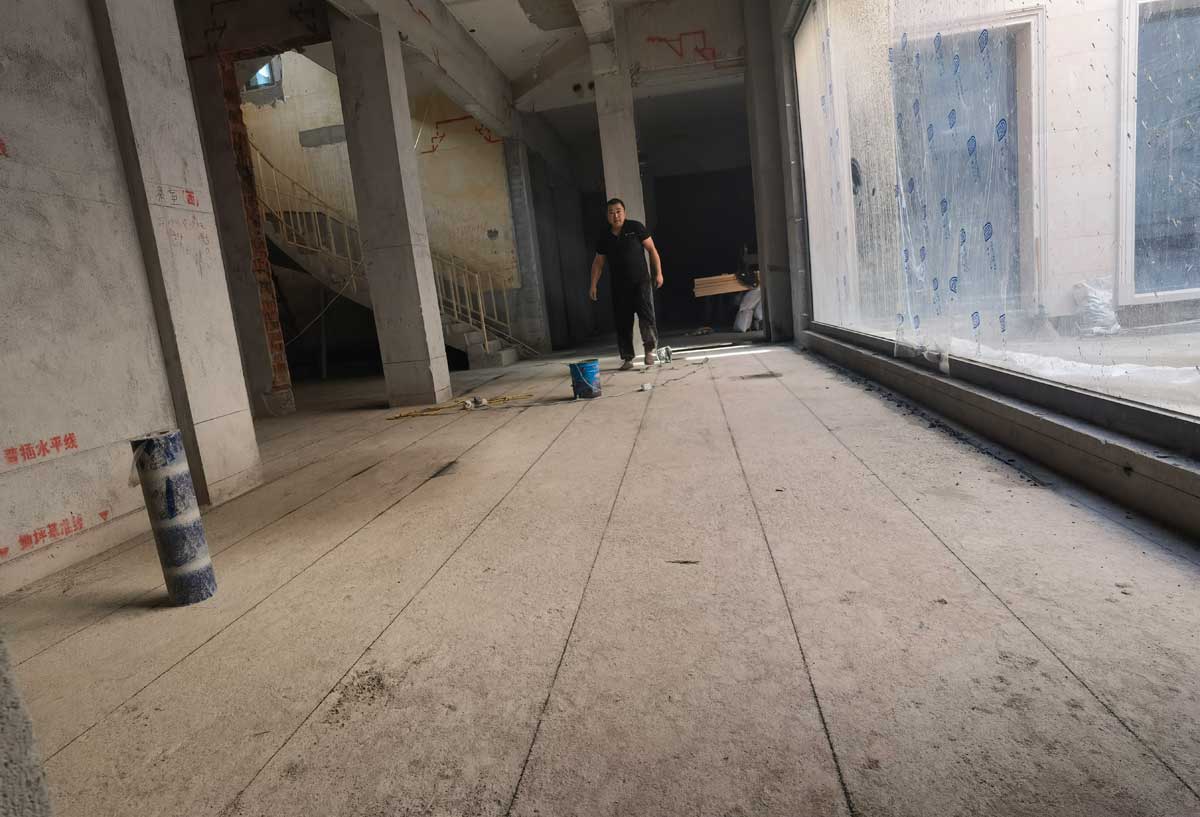 杭州绿城伍重院别墅地下室潮湿解决方案